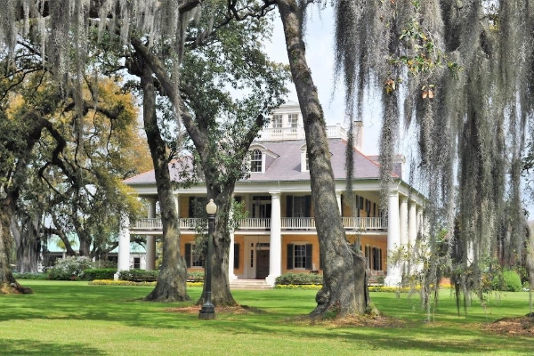 Hotel Houmas House Plantation and Gardens (Burnside)